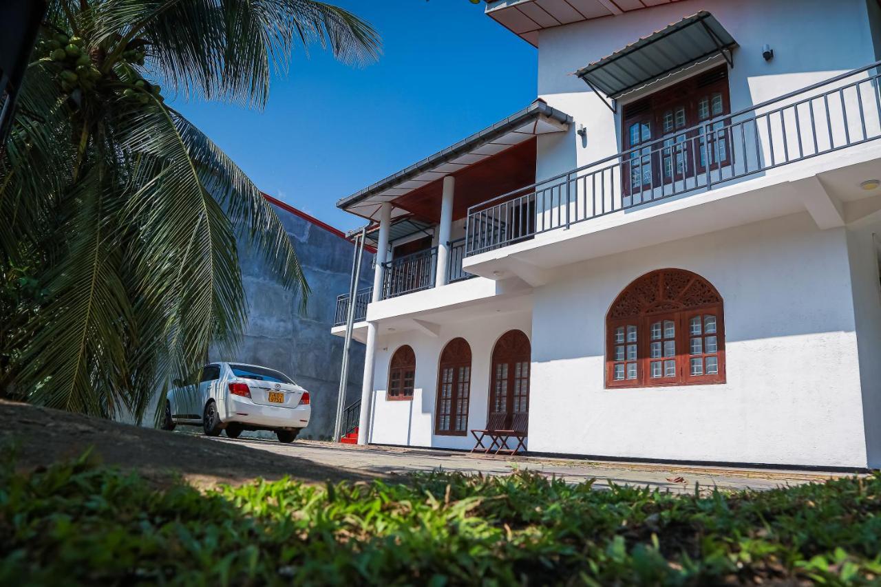 Lakeside Villa อนุราธปุระ ภายนอก รูปภาพ